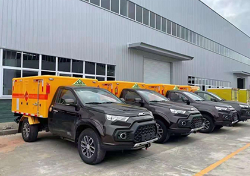 桦南爆破器材运输车-保障安全与效率的关键